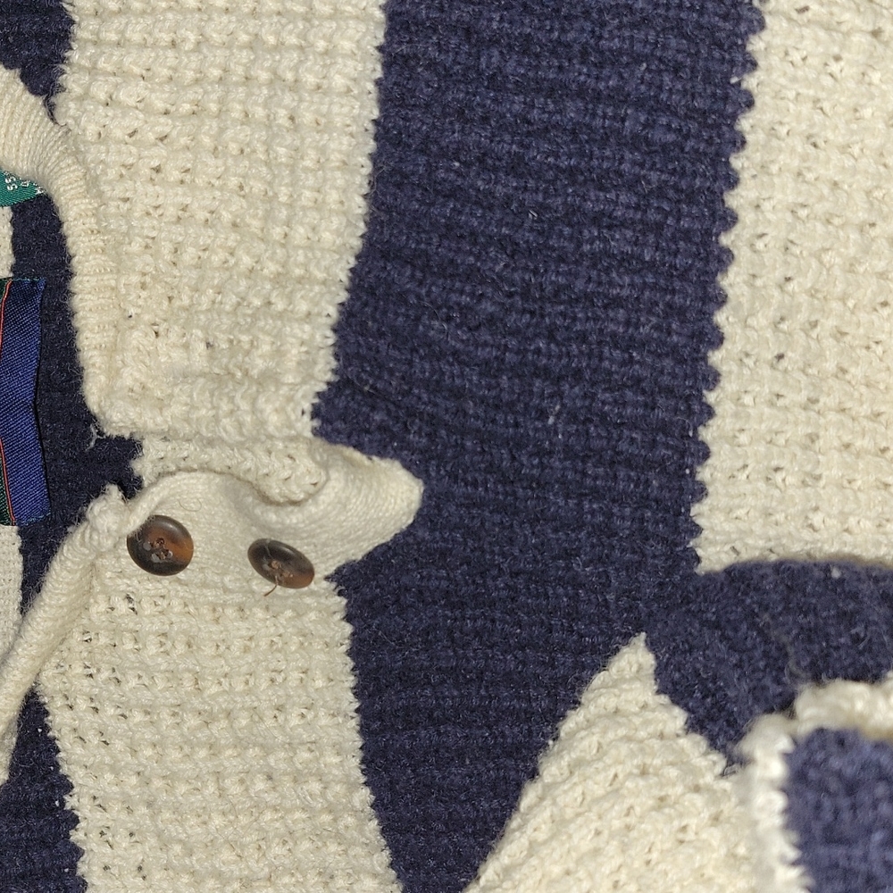 Men's sweater